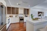 717 Riverside Dr - Photo 6