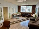 825 Rozelle Ave - Photo 2