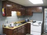 202 Perry St - Photo 8