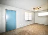 487 Williams Ave - Photo 2
