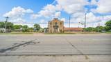 2918 Chelsea Ave - Photo 2