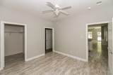 685 Fifth St - Photo 9