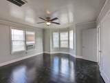 2388 Forrest Ave - Photo 29