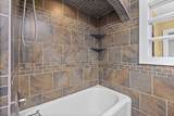 474 Alexander St - Photo 12