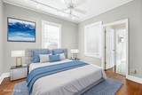 474 Alexander St - Photo 15