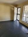 1431 Latham Dr - Photo 4