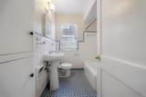 672 Watson St - Photo 15