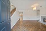 1039 Park Court Dr - Photo 4