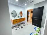 1726 Vesey St - Photo 11