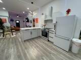 1726 Vesey St - Photo 8