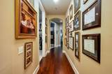 717 Riverside Dr - Photo 3