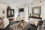 466 Wagner Pl - Photo 3