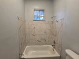 993 Oakview St - Photo 14