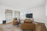 1960 Parkway Ave - Photo 4