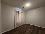 993 Oakview St - Photo 2