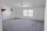 2765 Thorpe Dr - Photo 23