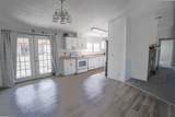 2765 Thorpe Dr - Photo 8