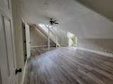 1589 Court Ave - Photo 13