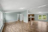 1090 Scott Rd - Photo 4