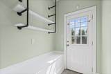 424 Willett St - Photo 8