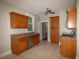 447 Dickinson Dr - Photo 15