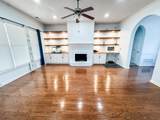 10521 Red Stone Dr - Photo 3