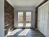 1207 Middle Ct - Photo 7