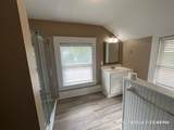 390 Avalon St - Photo 17