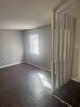 996 University St - Photo 3