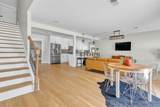 185 Alexander St - Photo 3