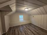 983 Brower St - Photo 4