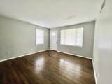 424 Stoneham Rd - Photo 2