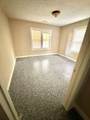 2597 Henderson St - Photo 12