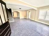 2597 Henderson St - Photo 6