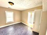2597 Henderson St - Photo 9