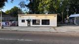 1706 Lamar Ave - Photo 1