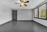 1577 Court Ave - Photo 6