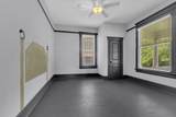 1577 Court Ave - Photo 9