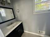 690 Mcconnell St - Photo 10