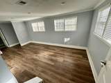690 Mcconnell St - Photo 9