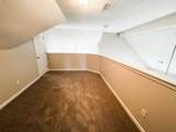 3945 Windyke Dr - Photo 13
