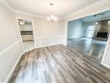 3945 Windyke Dr - Photo 2