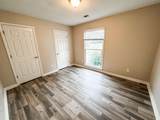 3945 Windyke Dr - Photo 7