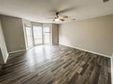 3945 Windyke Dr - Photo 9