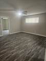 1725 Claire Ave - Photo 4