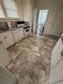 1981 Snowden Ave - Photo 5