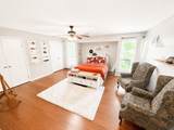766 Roland St - Photo 15