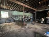 1390 Stonewall St - Photo 5
