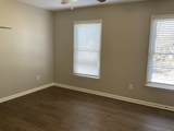911 Hatton St - Photo 11