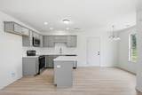 25 Foxchase Dr - Photo 4